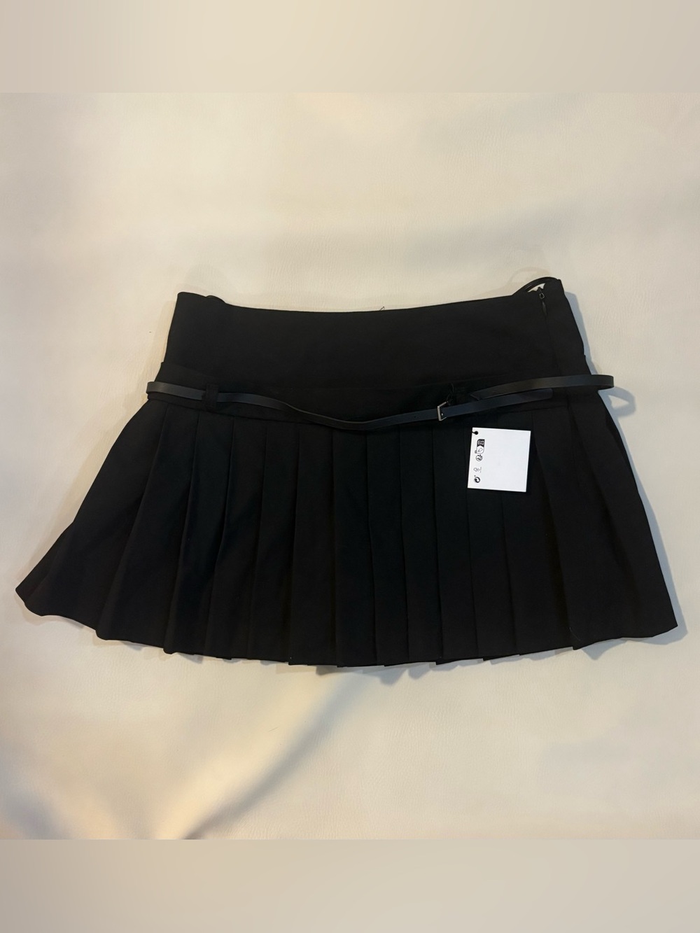 Zara Black Pleated Mini Skirt with Slim Belt